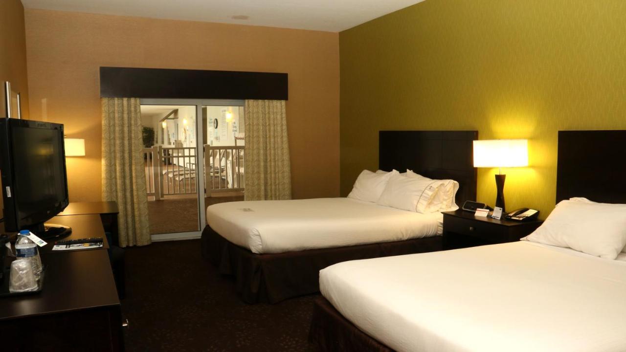 Holiday Inn Express Hotel & Suites Saginaw By Ihg Εξωτερικό φωτογραφία