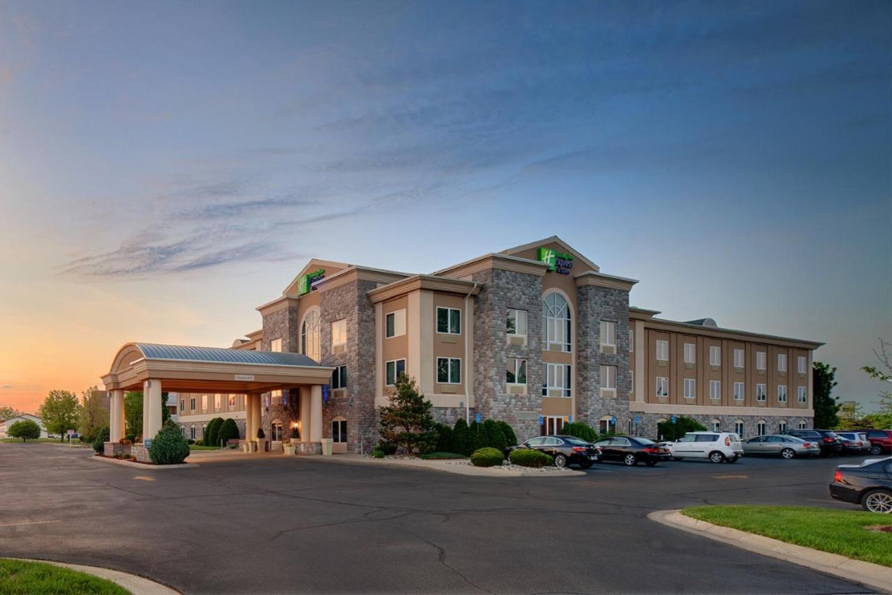 Holiday Inn Express Hotel & Suites Saginaw By Ihg Εξωτερικό φωτογραφία