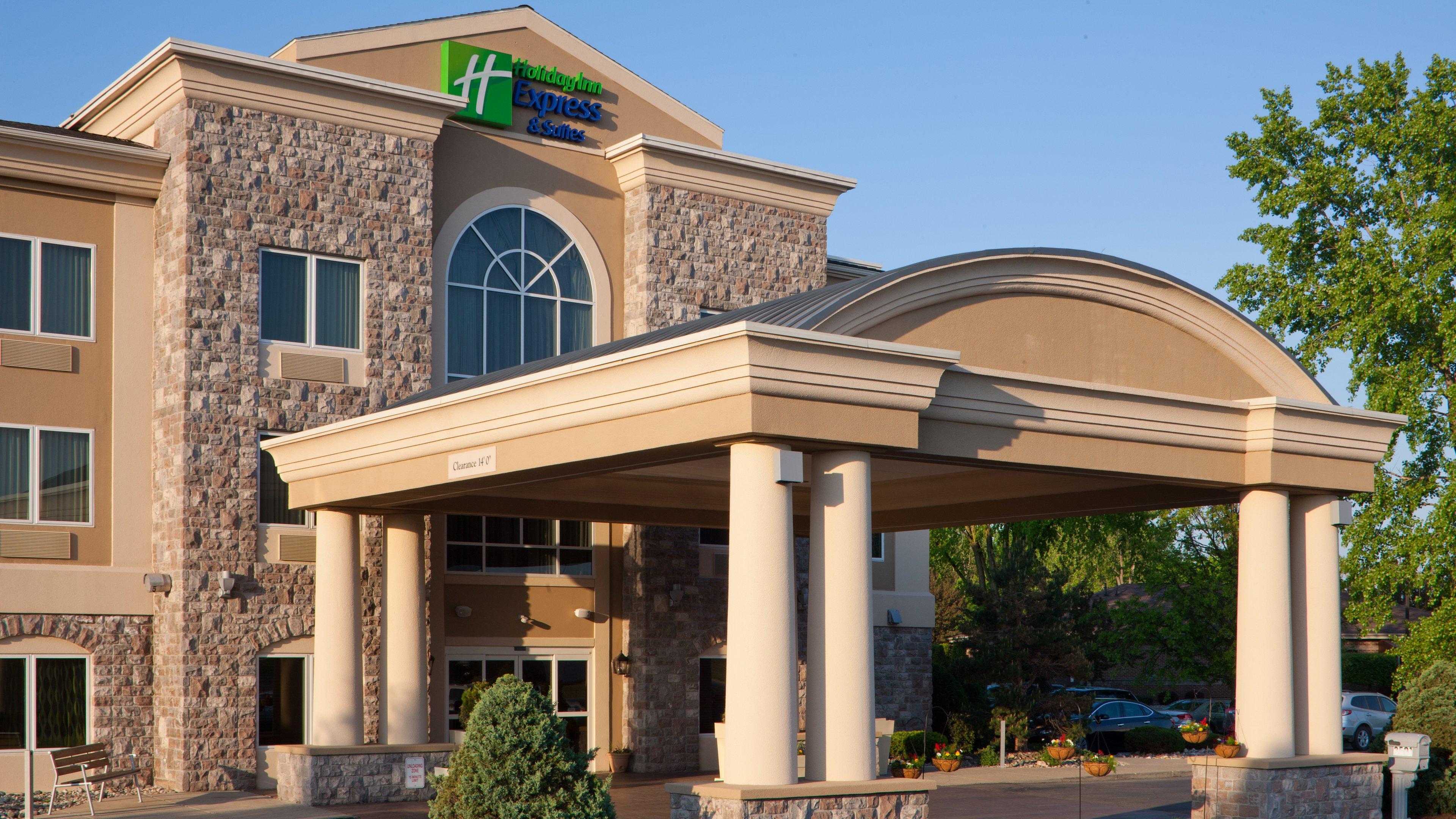 Holiday Inn Express Hotel & Suites Saginaw By Ihg Εξωτερικό φωτογραφία