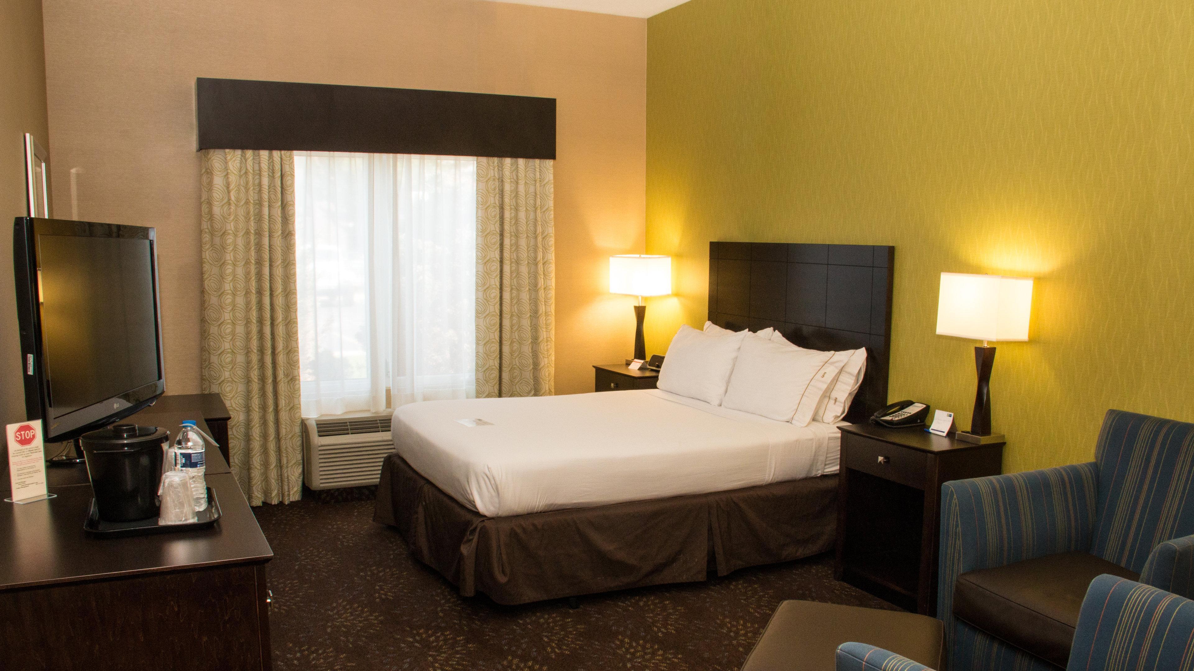 Holiday Inn Express Hotel & Suites Saginaw By Ihg Εξωτερικό φωτογραφία