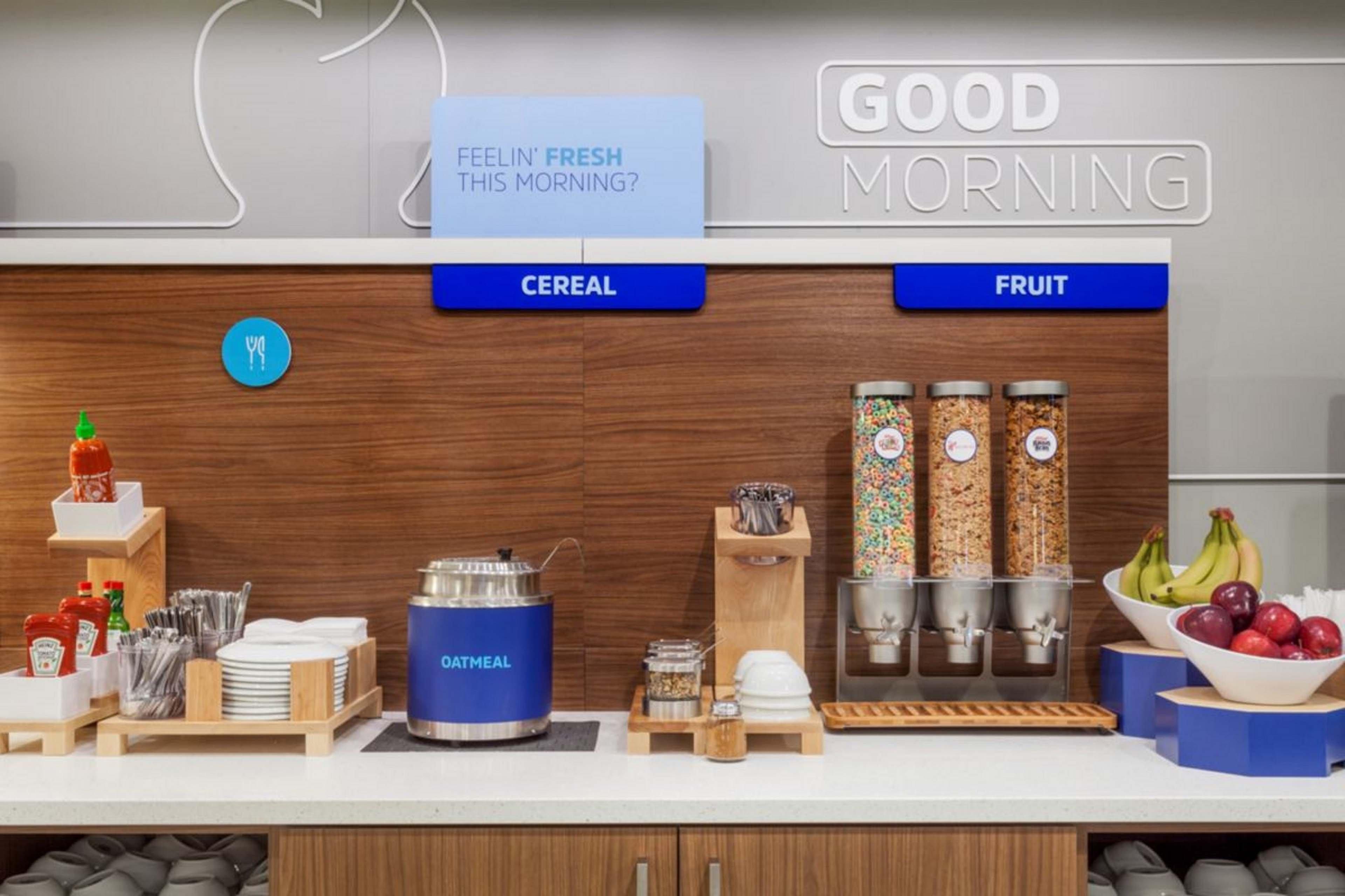 Holiday Inn Express Hotel & Suites Saginaw By Ihg Εξωτερικό φωτογραφία