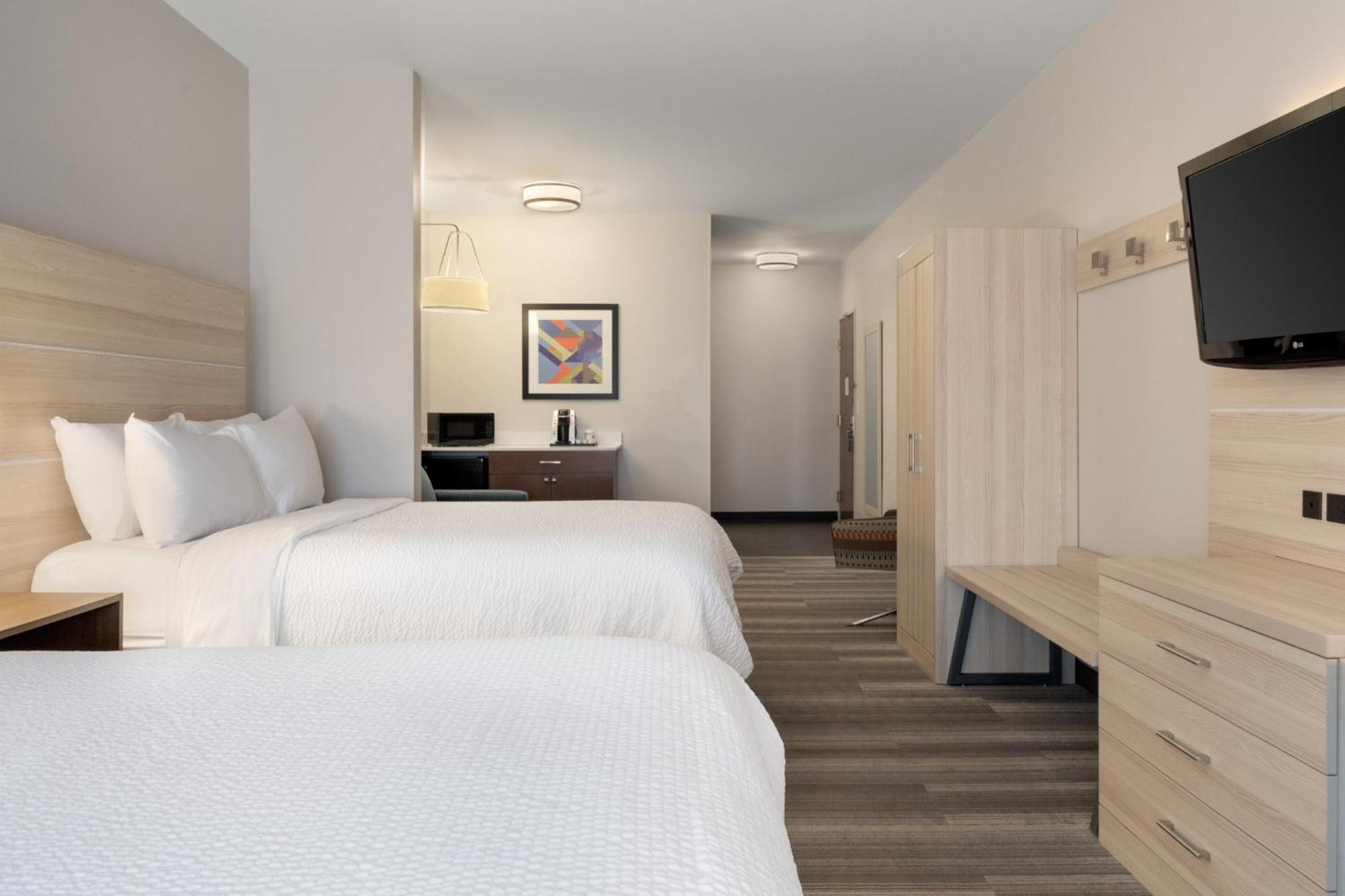 Holiday Inn Express Hotel & Suites Saginaw By Ihg Εξωτερικό φωτογραφία