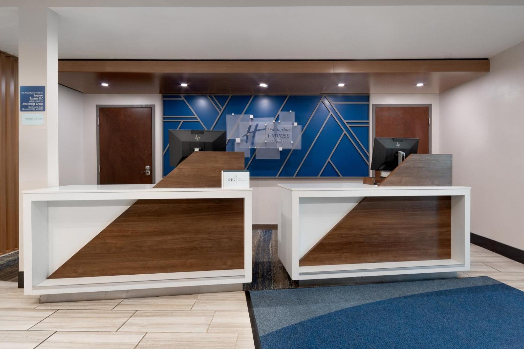 Holiday Inn Express Hotel & Suites Saginaw By Ihg Εξωτερικό φωτογραφία