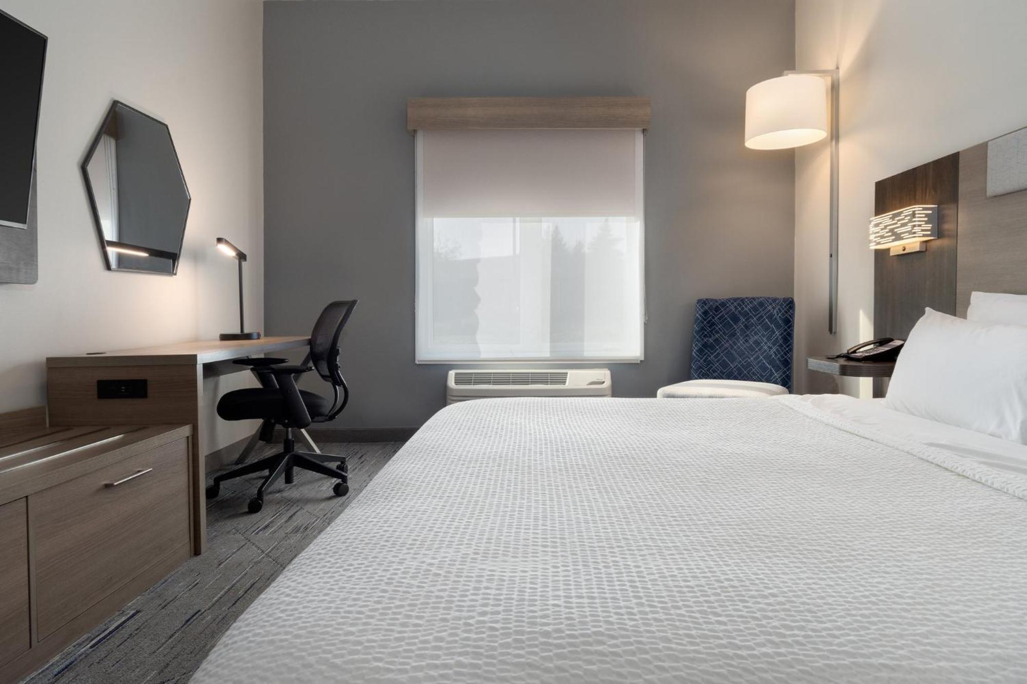 Holiday Inn Express Hotel & Suites Saginaw By Ihg Εξωτερικό φωτογραφία